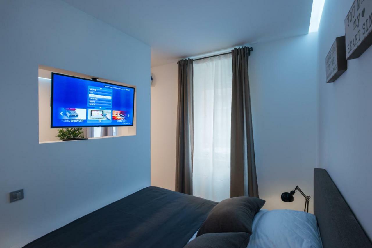 H4U Smart Deluxe Appartement Zagreb Buitenkant foto