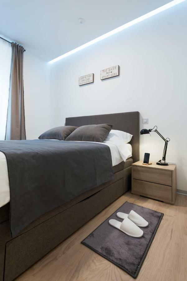 H4U Smart Deluxe Appartement Zagreb Buitenkant foto